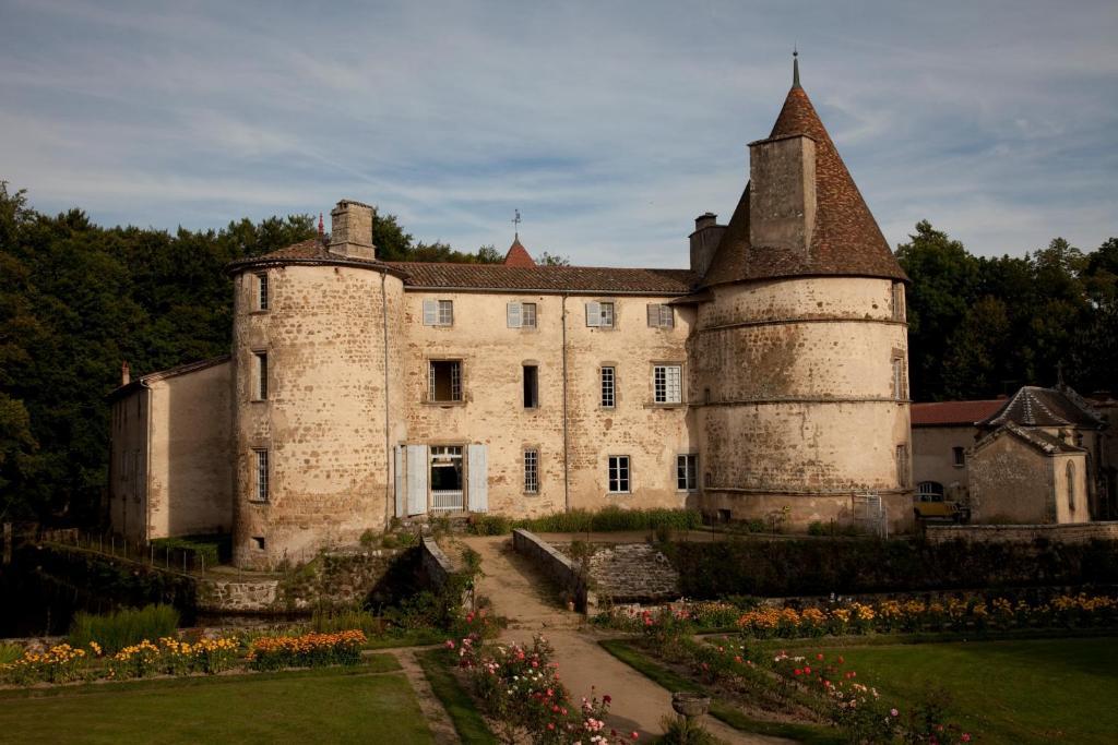 Chateau Des Martinanches Saint-Dier-d'Auvergne Exterior photo